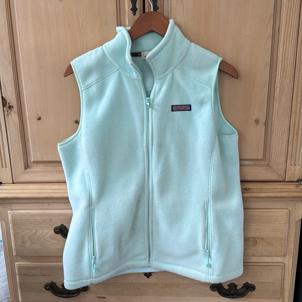 Vineyard Vines Mint Green fleece Vest - Large